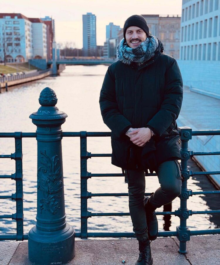 ���� 53581616 ������� ����, 47 ���, ���� ���������� � ������������