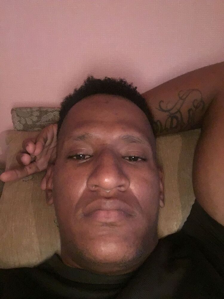  36011136  Marcelino, 38 ,    