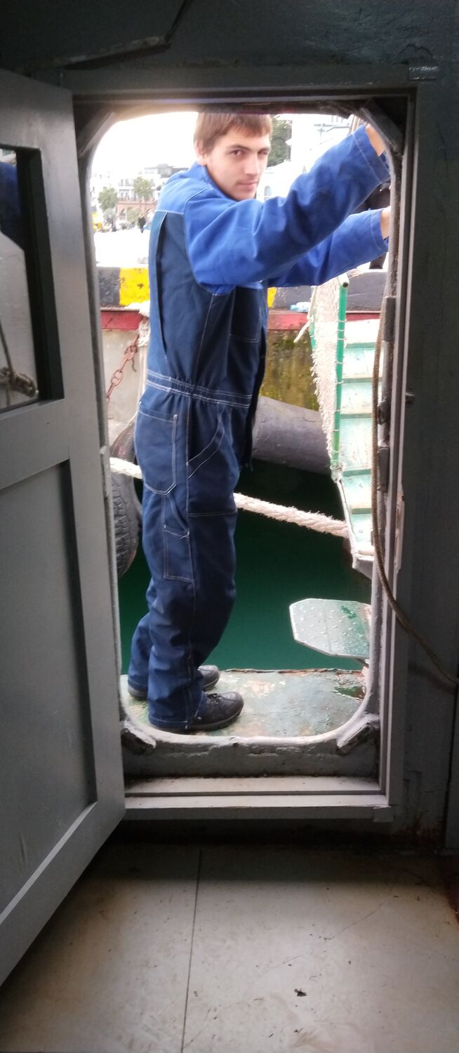  ,   Niknor, 19 ,   ,   