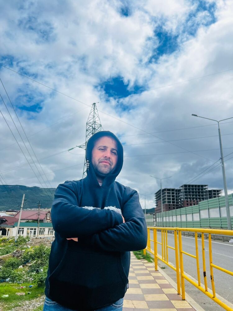  54654856  Momin, 30 ,     