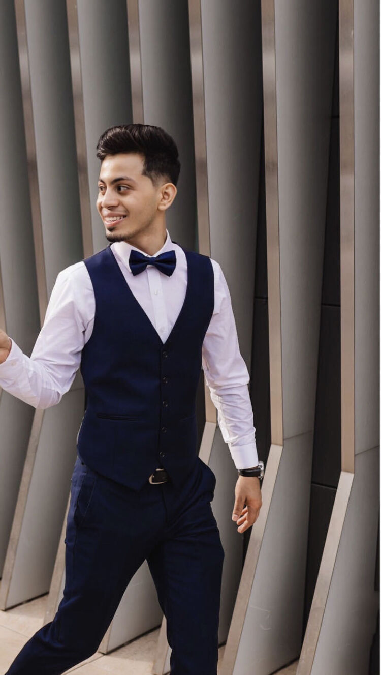  38220486  Bareq, 29 ,     