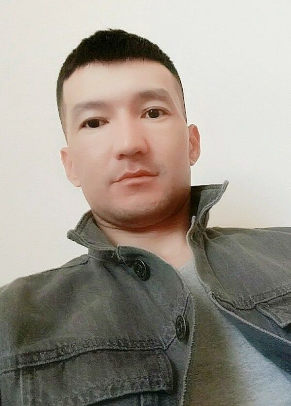  ,   Ali, 37 ,  