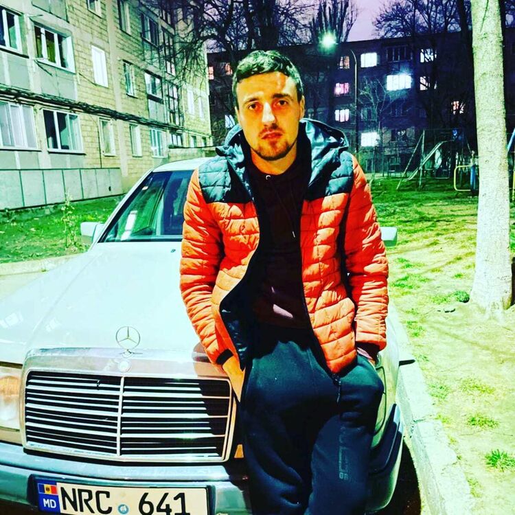  33291486  Victor, 30 ,    