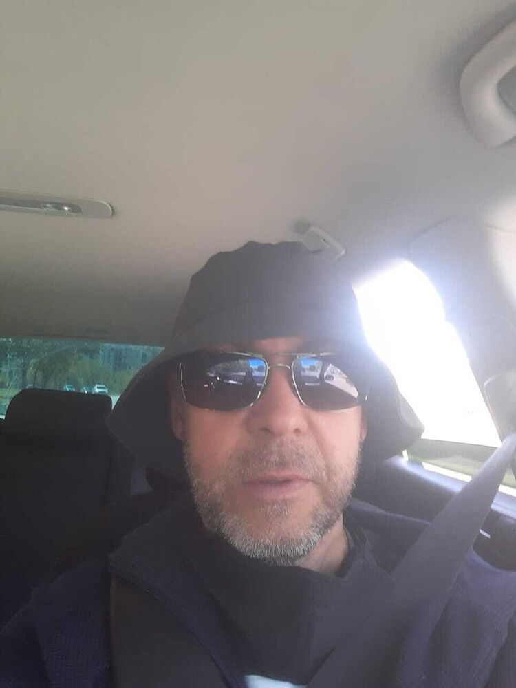  20644026  Niki, 51 ,    