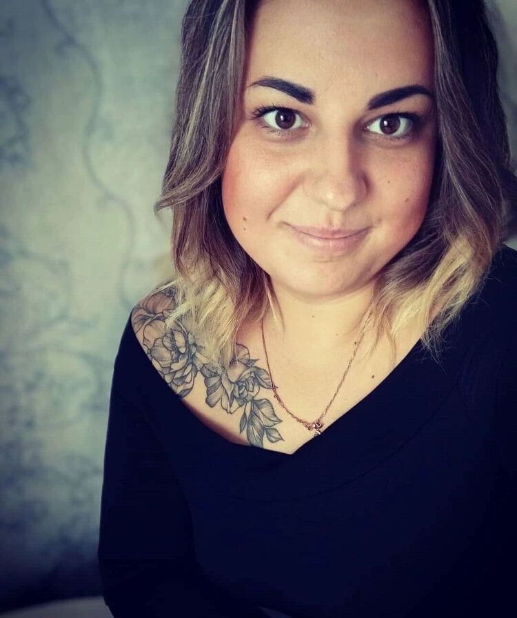  39318616  , 28 ,     