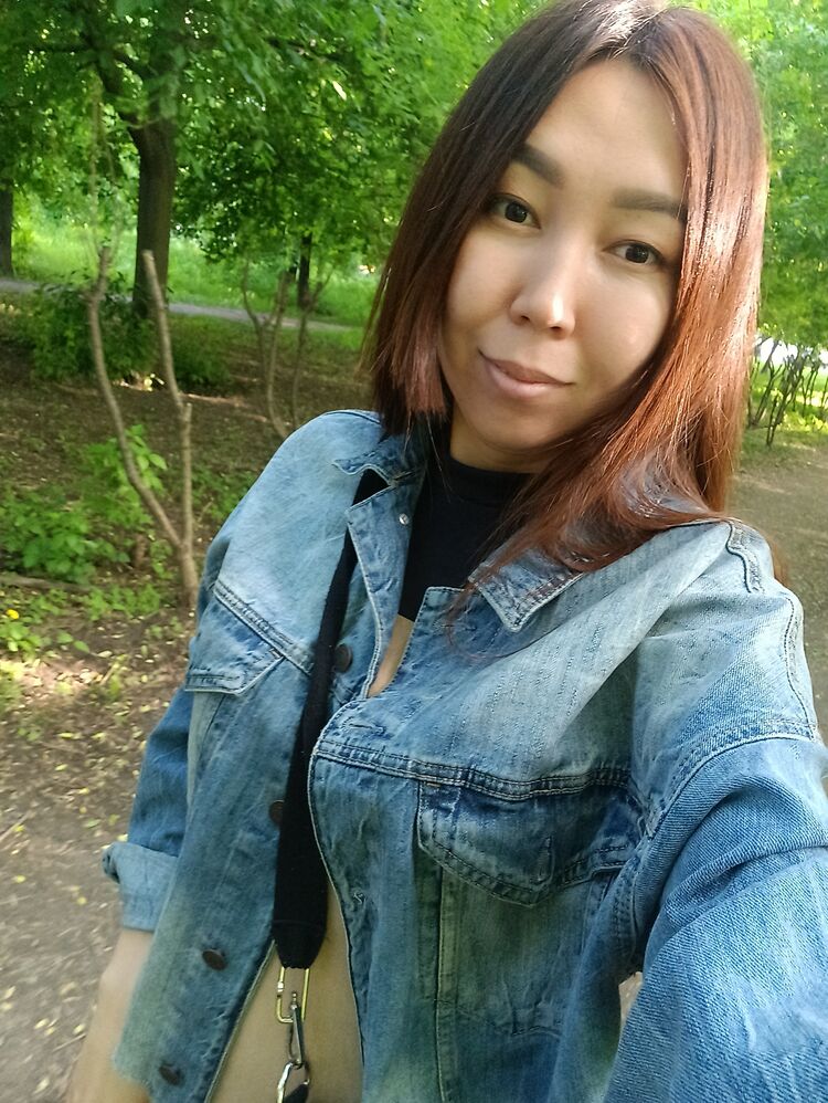  27783096  Mila, 35 ,    