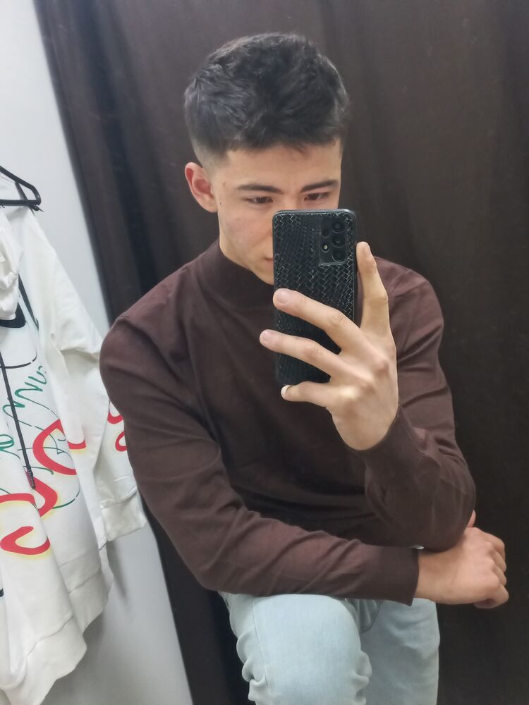  29922266  Ali, 23 ,    