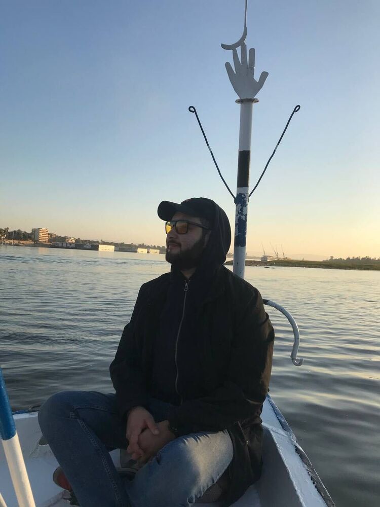  ,   Denis, 29 ,   ,   