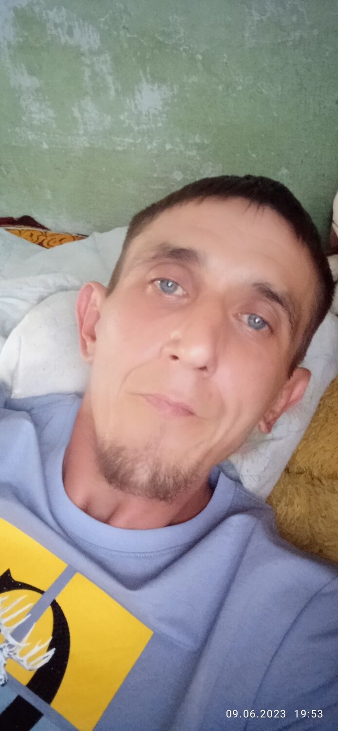  ,   Evgeny, 42 ,   ,   , c 