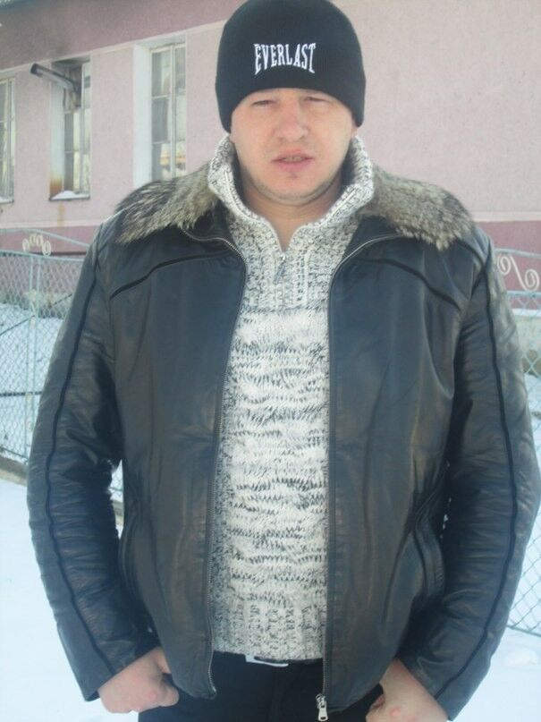  9235426  Lyjney, 39 ,    -