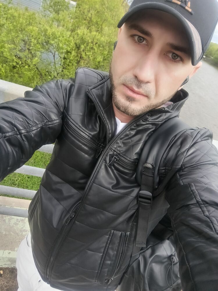  51646406  , 37 ,    