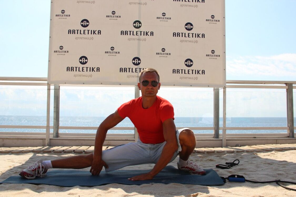  8223006  Vill Artlet, 51 ,    