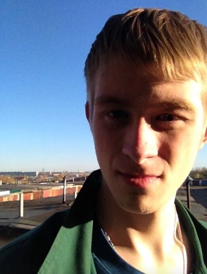  30985066  Dima, 24 ,    