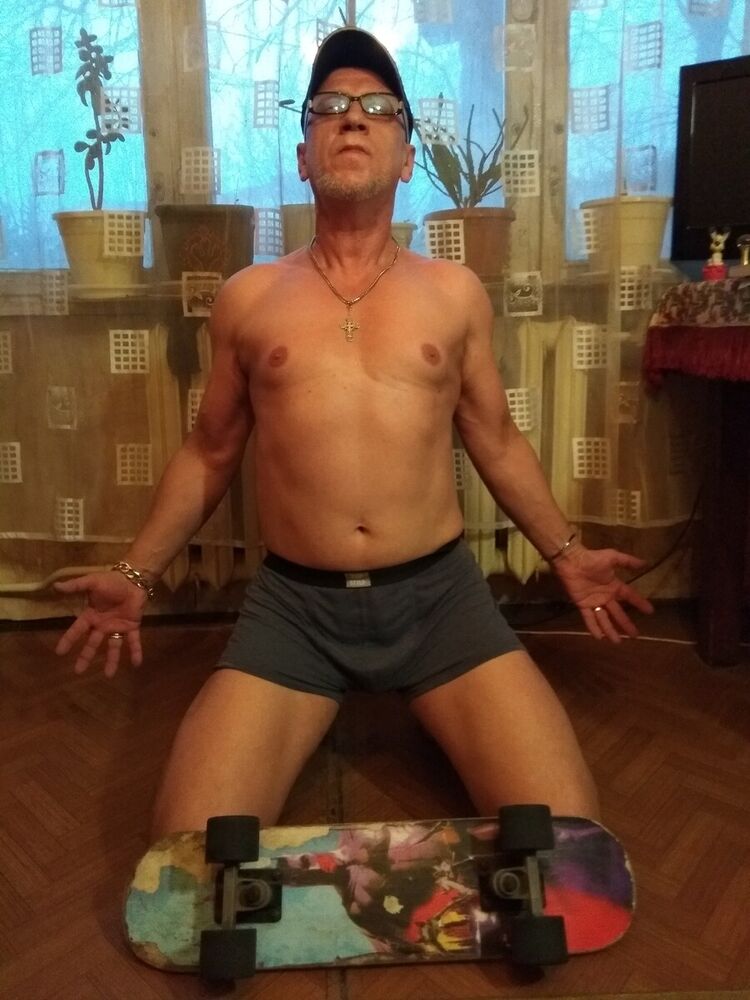 22505376  Malvi, 64 ,    