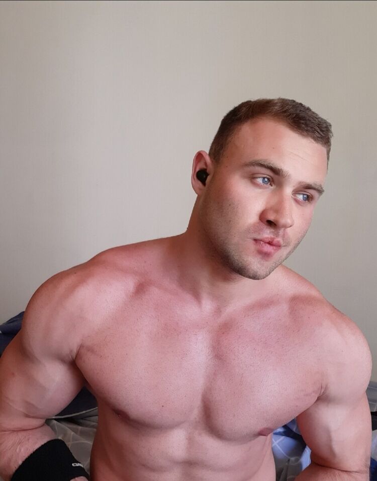  ,   Andrew, 29 ,   
