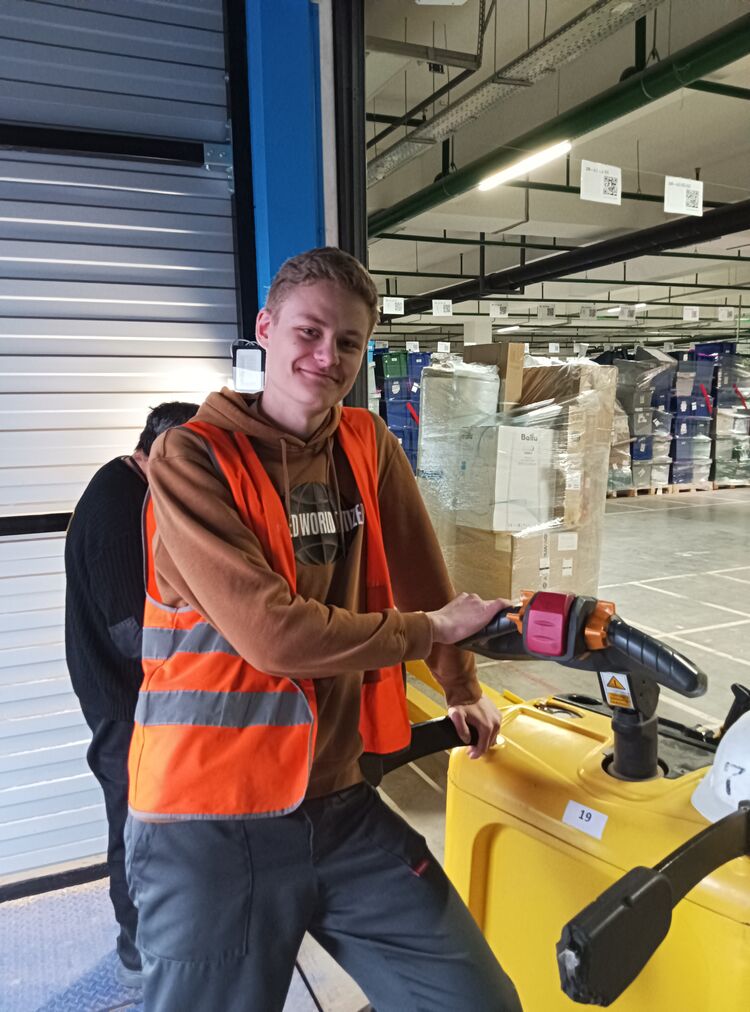 ���� 34671346 ������� Men, 32 ����, ���� ���������� � �������-��-����