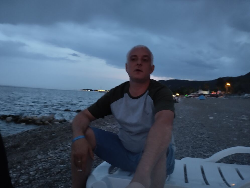  51067366  , 40 ,    