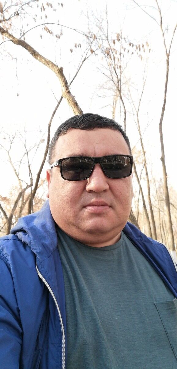  18328246  , 46 ,    
