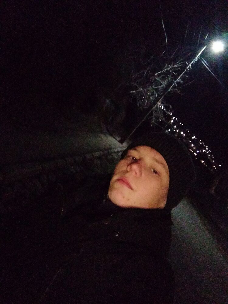  18757826   , 24 ,    