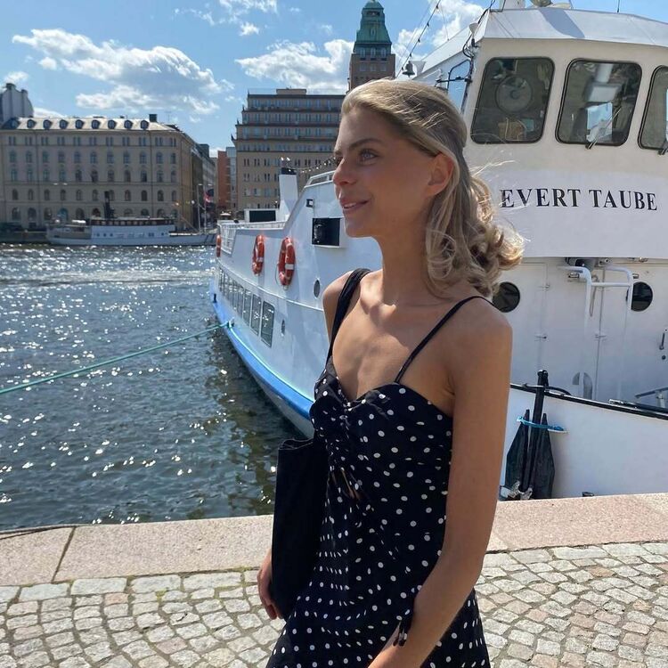 ���� 54535696 ������� �����, 28 ���, ���� ���������� � ��������