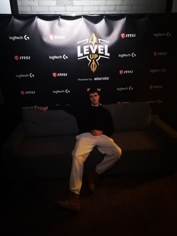  27624906  Dmitry, 22 ,    