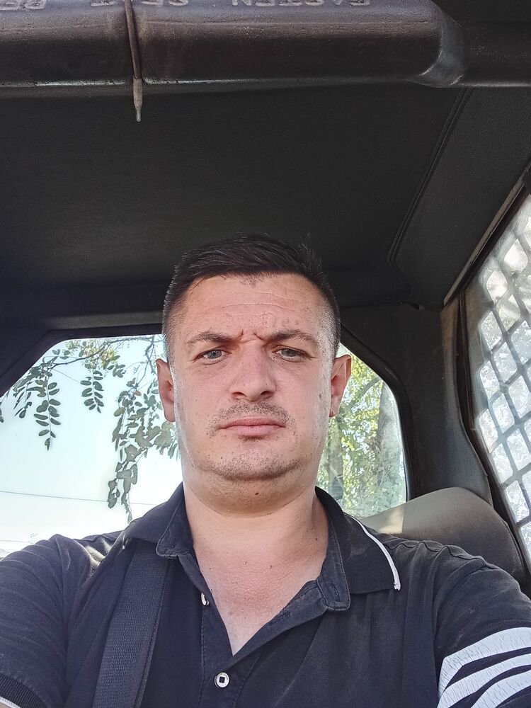  46163506  , 34 ,    