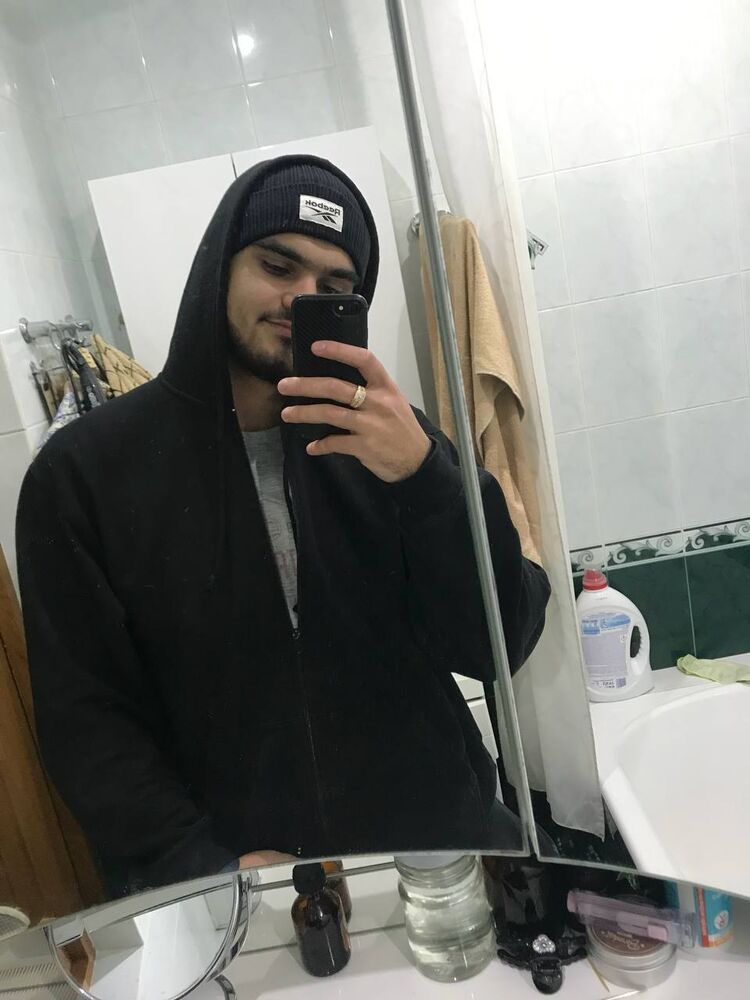  25975106  , 24 ,    