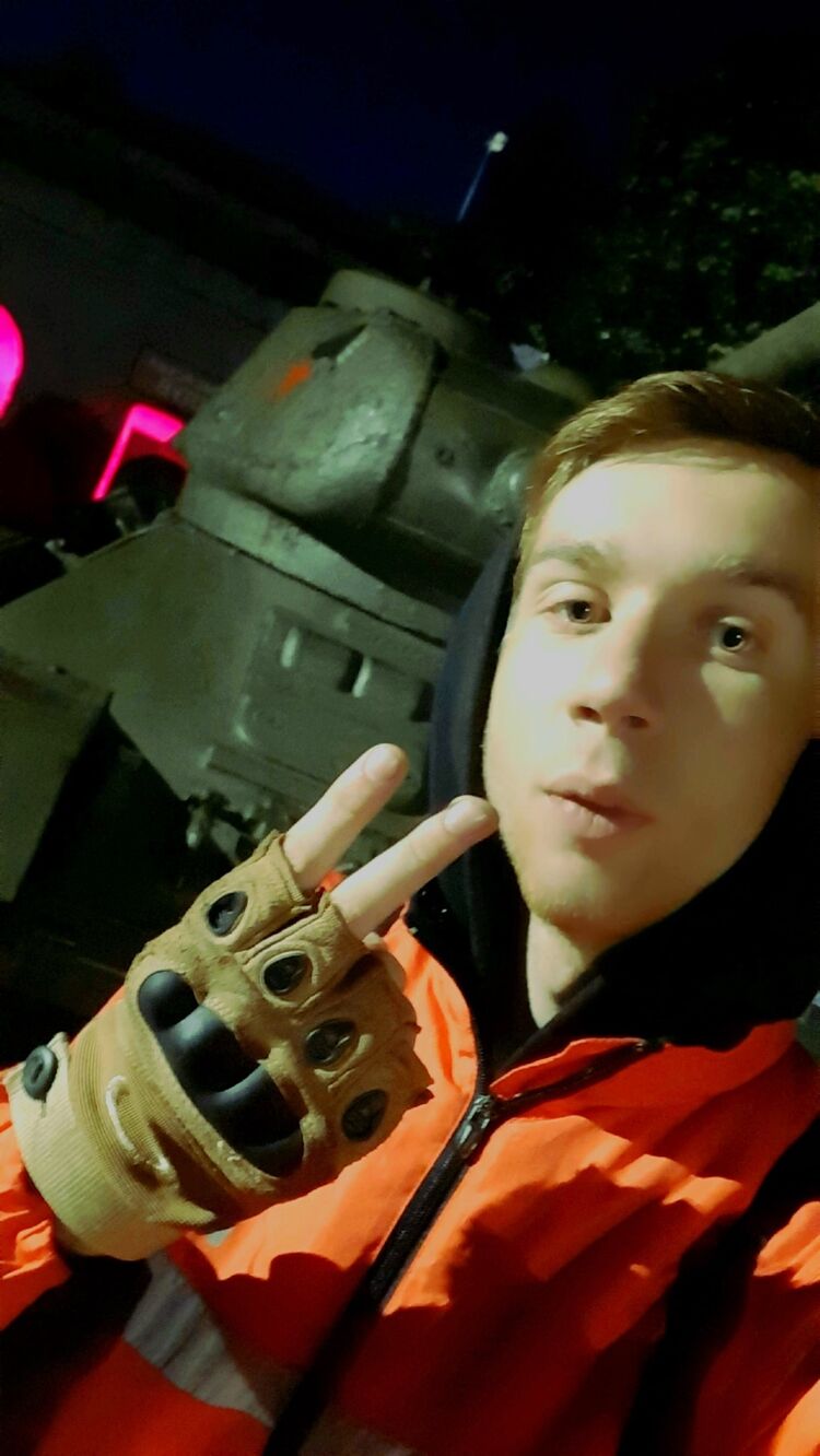  27938426  , 24 ,    