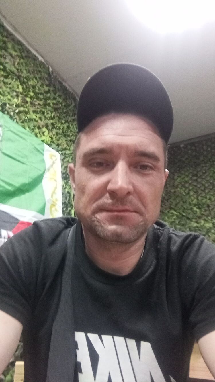  54040046  , 33 ,    --