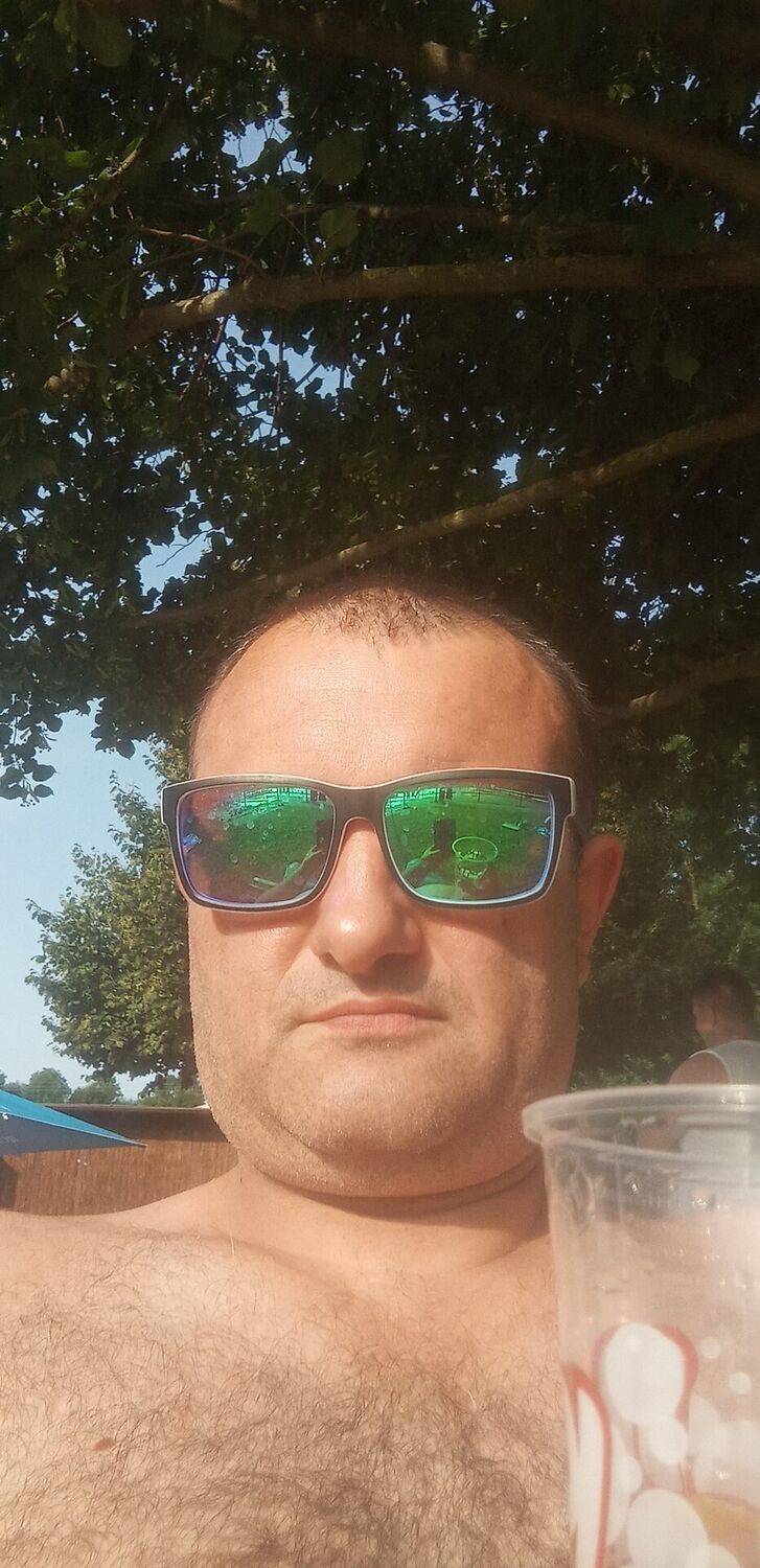  45415696  Vitalij, 44 ,    