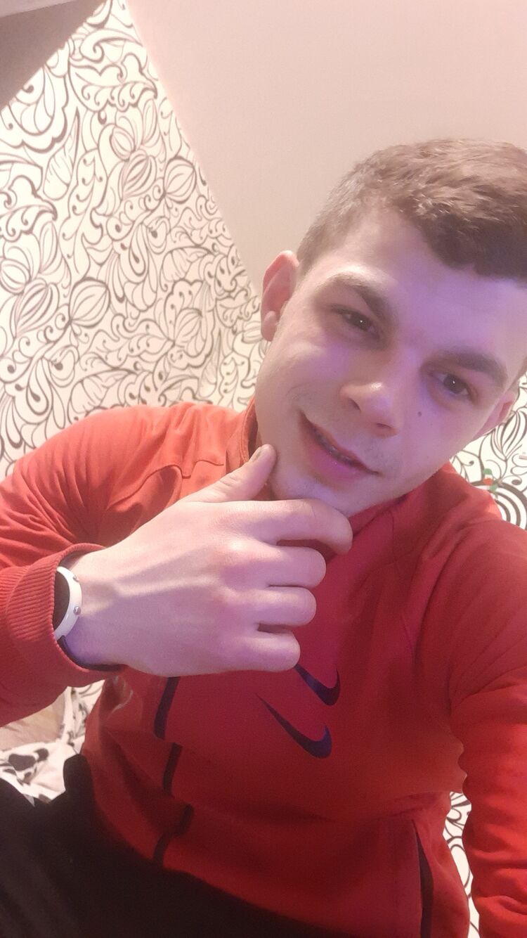  ,   Artemka, 24 ,     , c , 