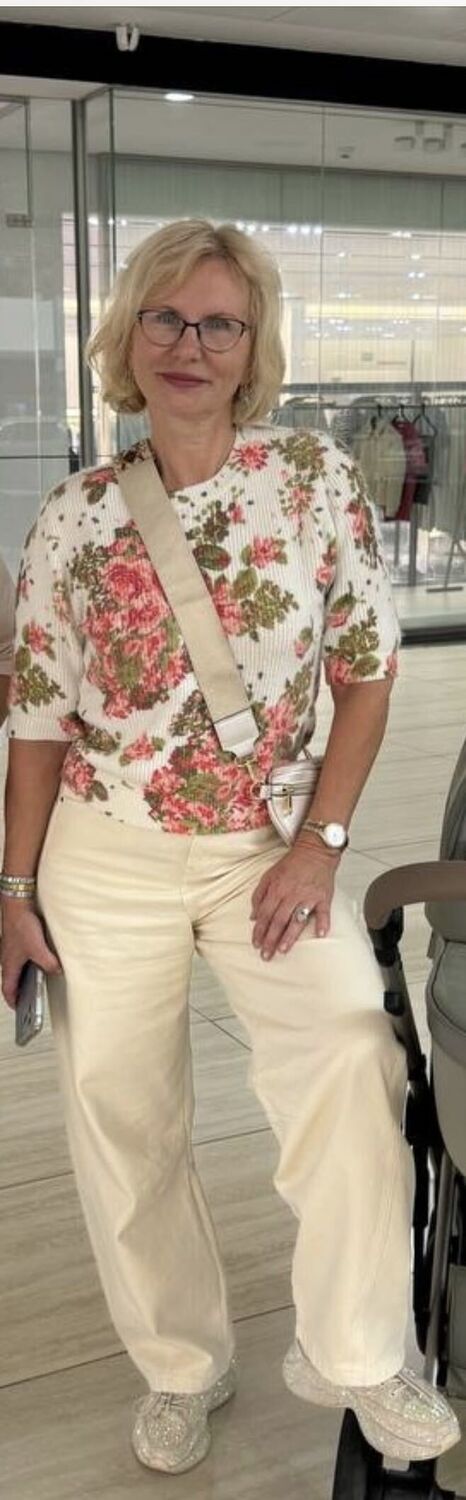 ���������� �����, ���� ������� Ina, 59 ���, ������������ 