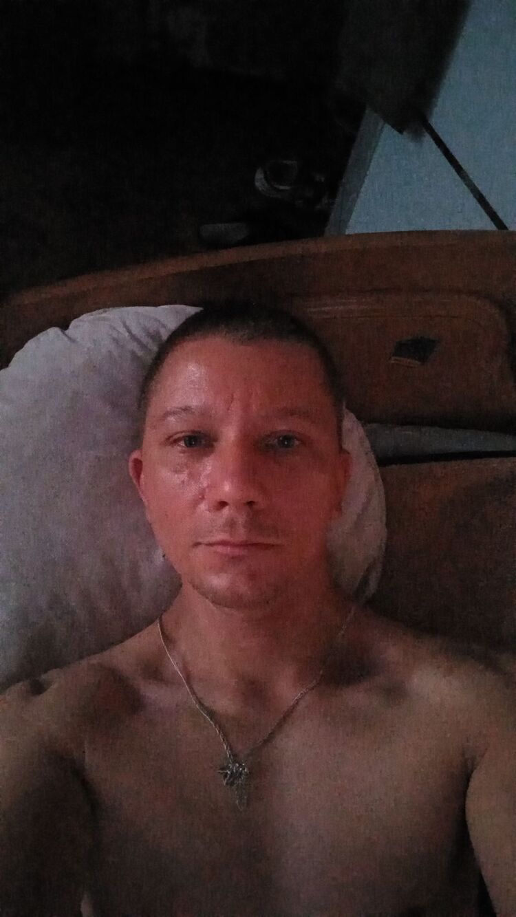  28858786  Mixail, 40 ,    