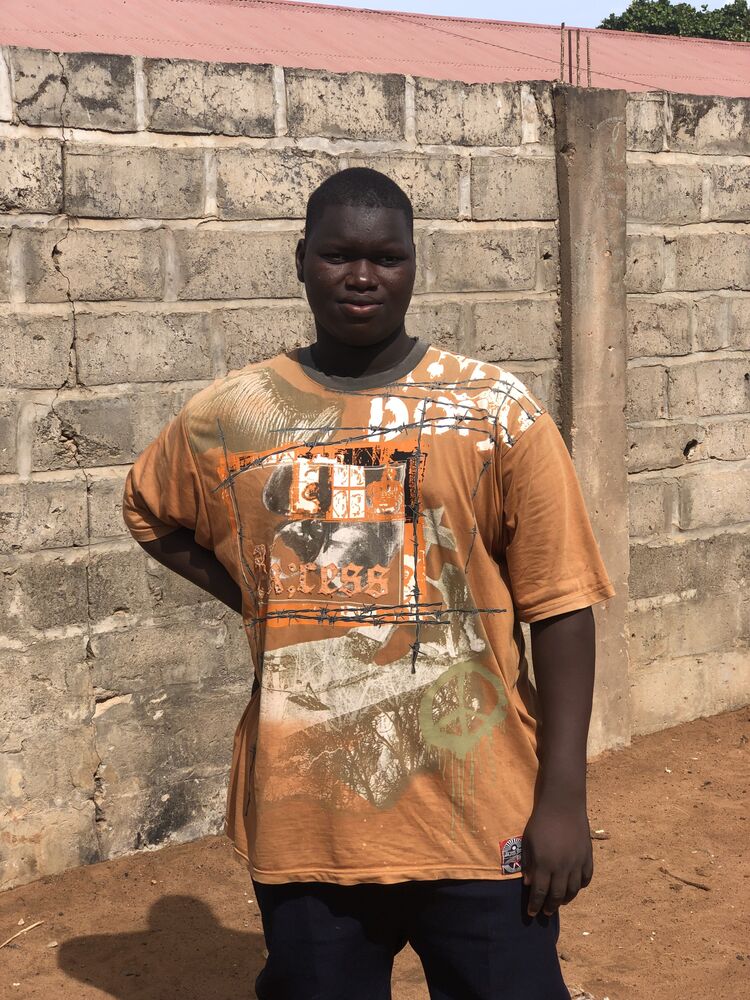  46994366  Abdoulie, 20 ,    