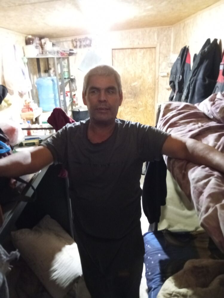  40115666  Baxtiyor, 59 ,    