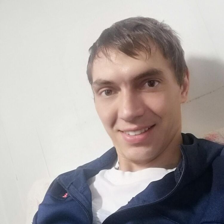  ,   Alexei, 43 ,   ,   , c 
