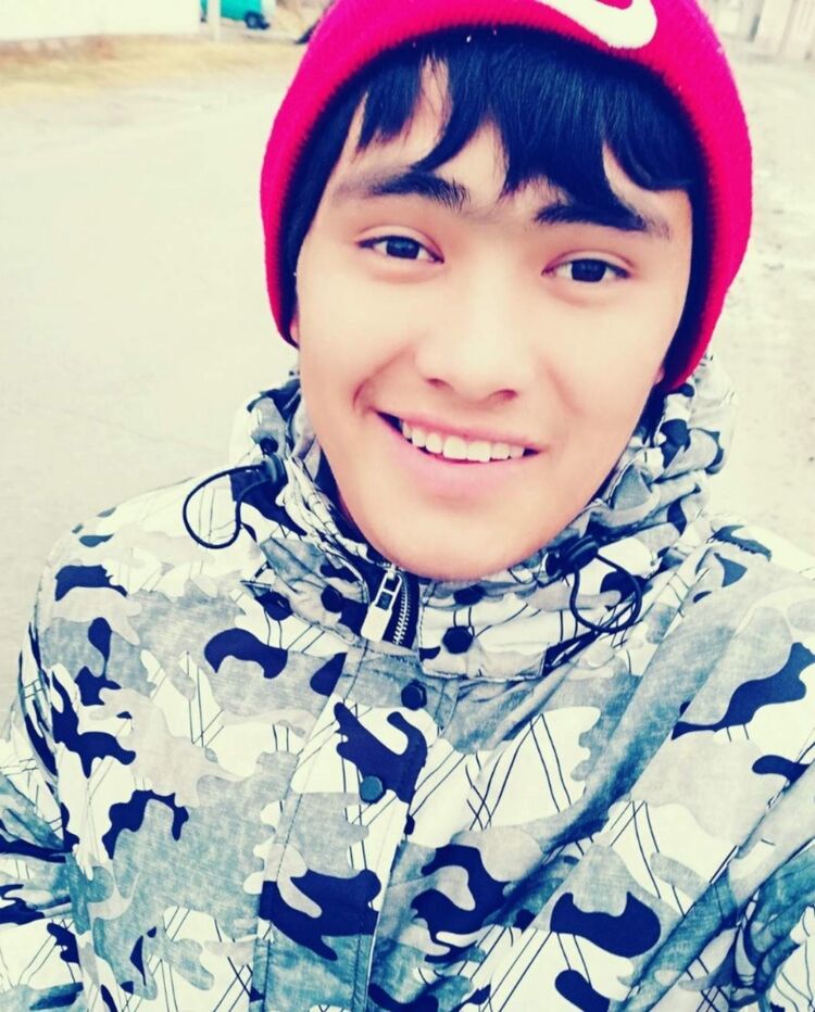  ,   Oybek, 27 ,   ,   , c 