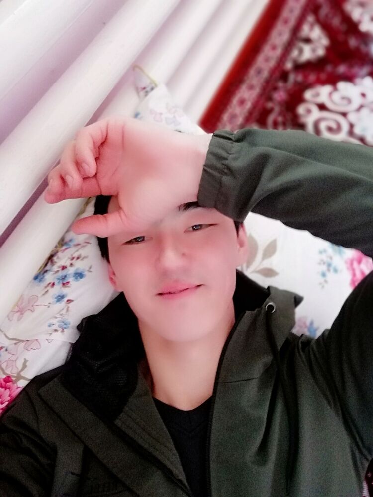  16873956  Kairat, 33 ,    