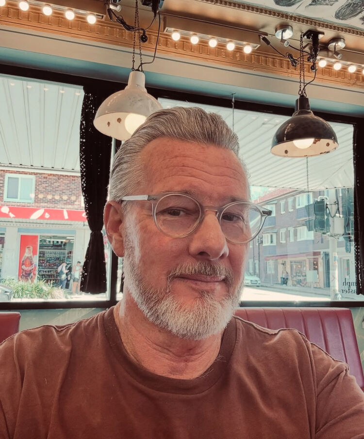 ���� 54869066 ������� Jean, 50 ���, ���� ���������� � Aalden