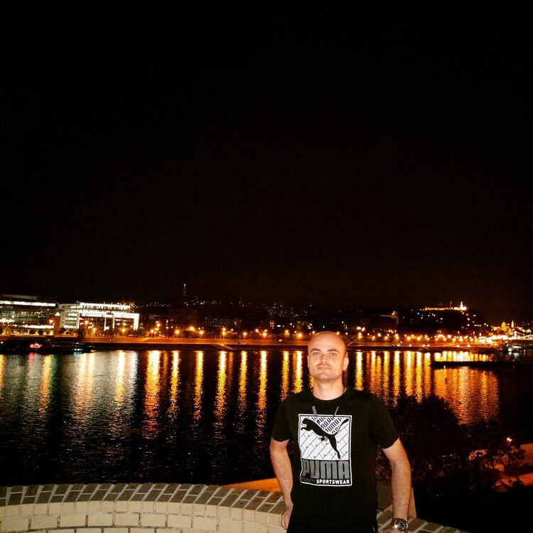  ,   Maksim, 35 ,   ,   , 