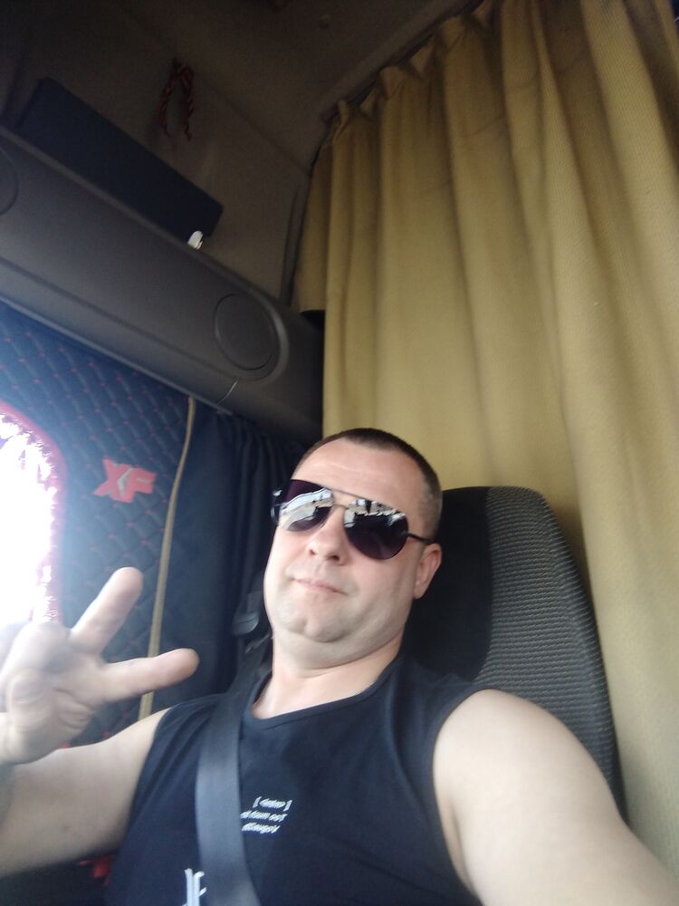  33815806  , 44 ,    