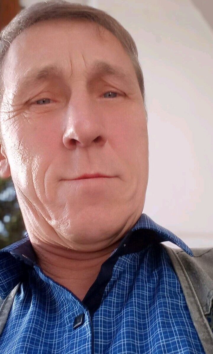  29976396  , 62 ,    