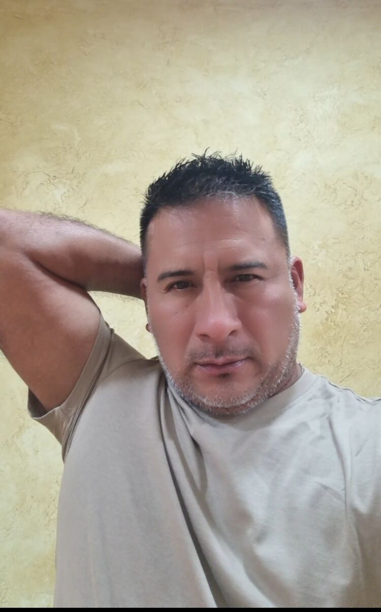  54048376  Ramiro, 45 ,    Barcelona