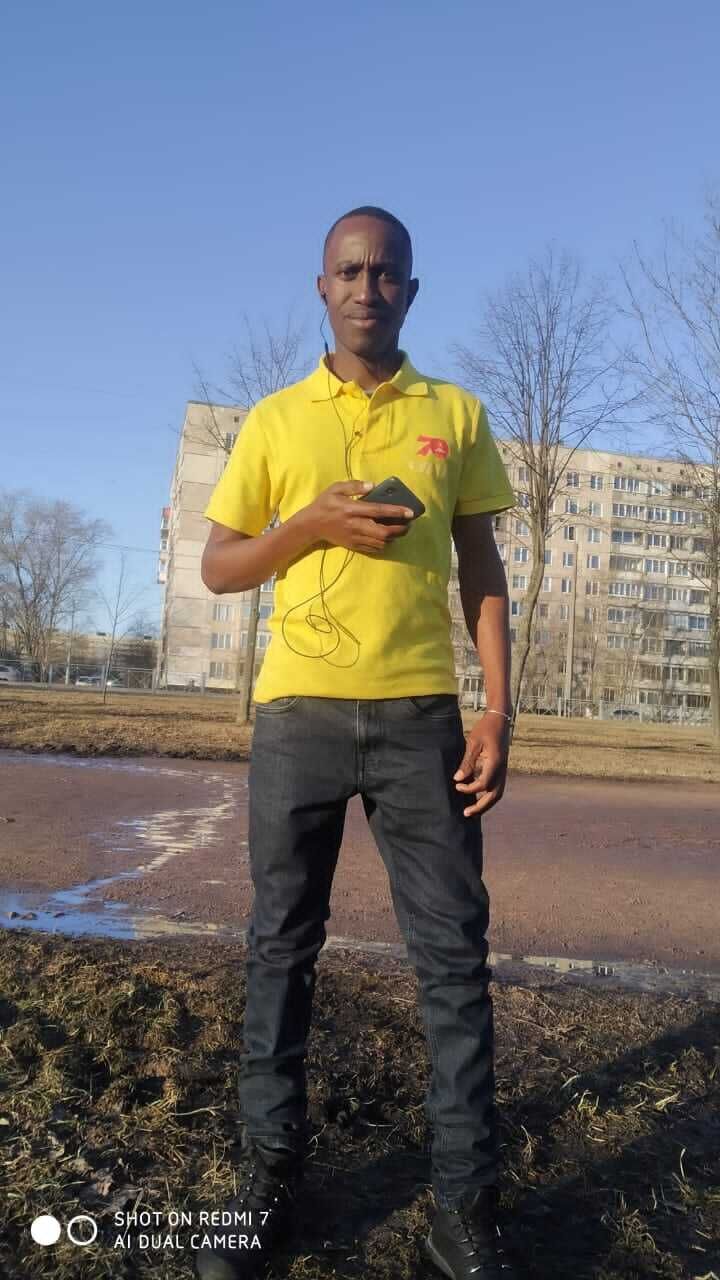  Bissau,   , 33 ,   ,   