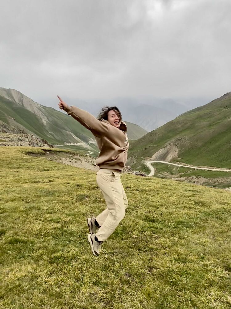  38043516  , 43 ,    -