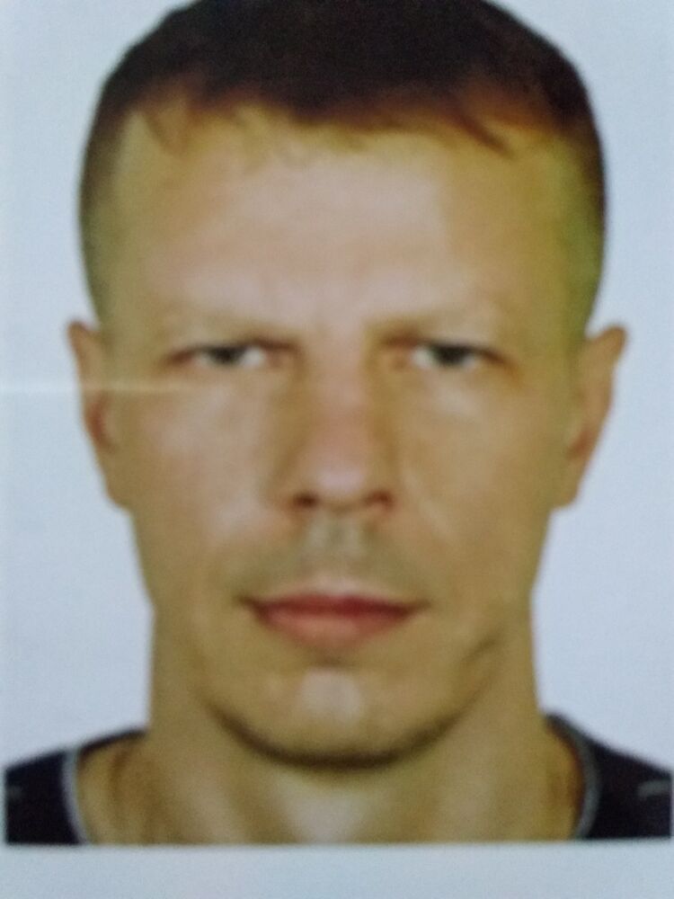  16858886  Dmitriy, 48 ,    