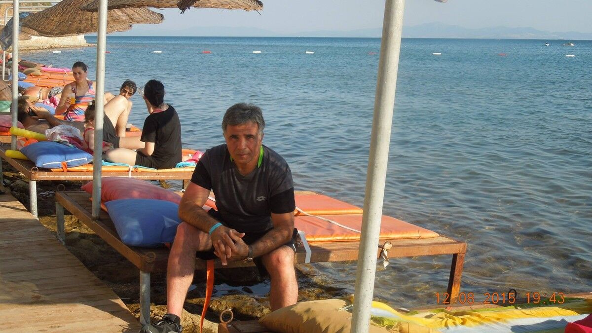  ,   Gia, 57 ,   