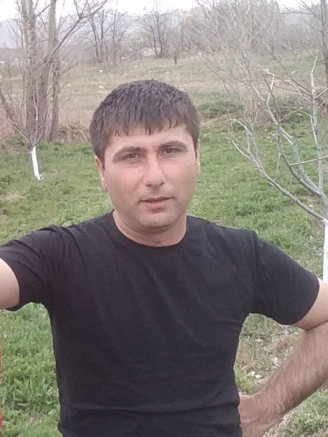  47580106  Vahe, 35 ,    