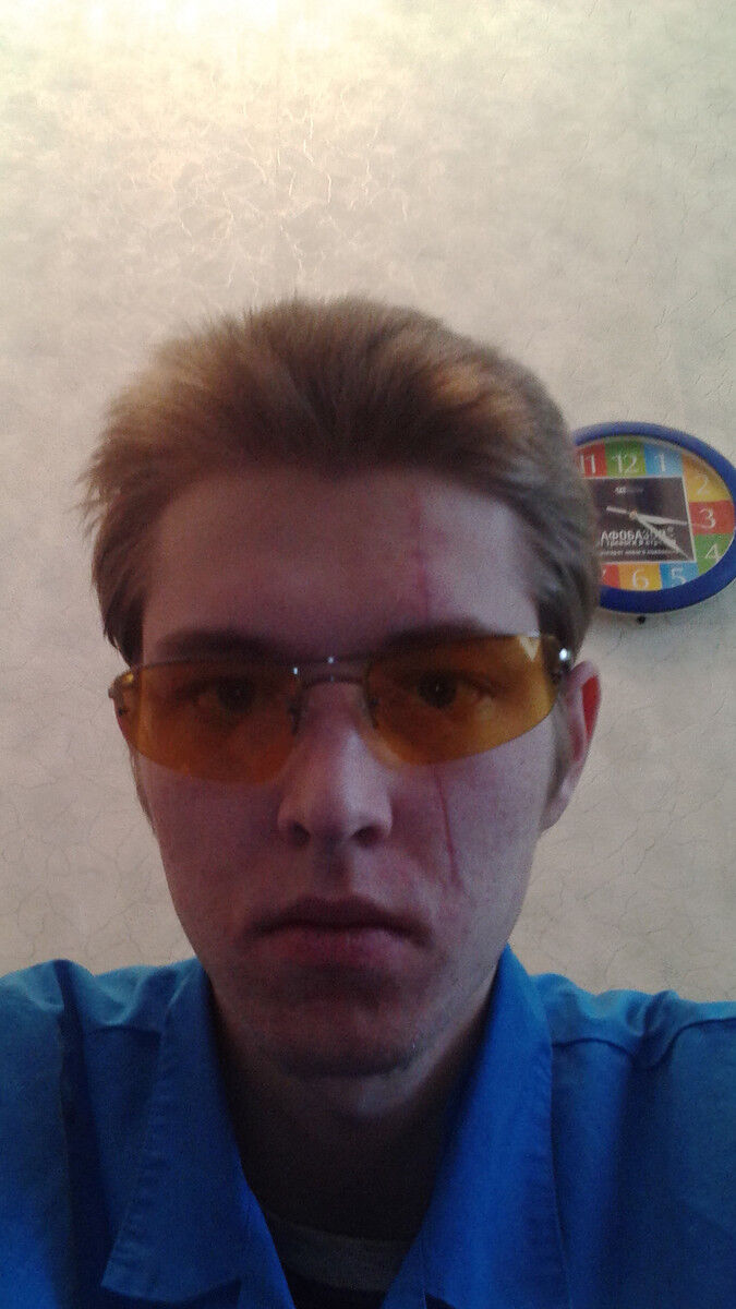  10422346  Maximilian, 30 ,    