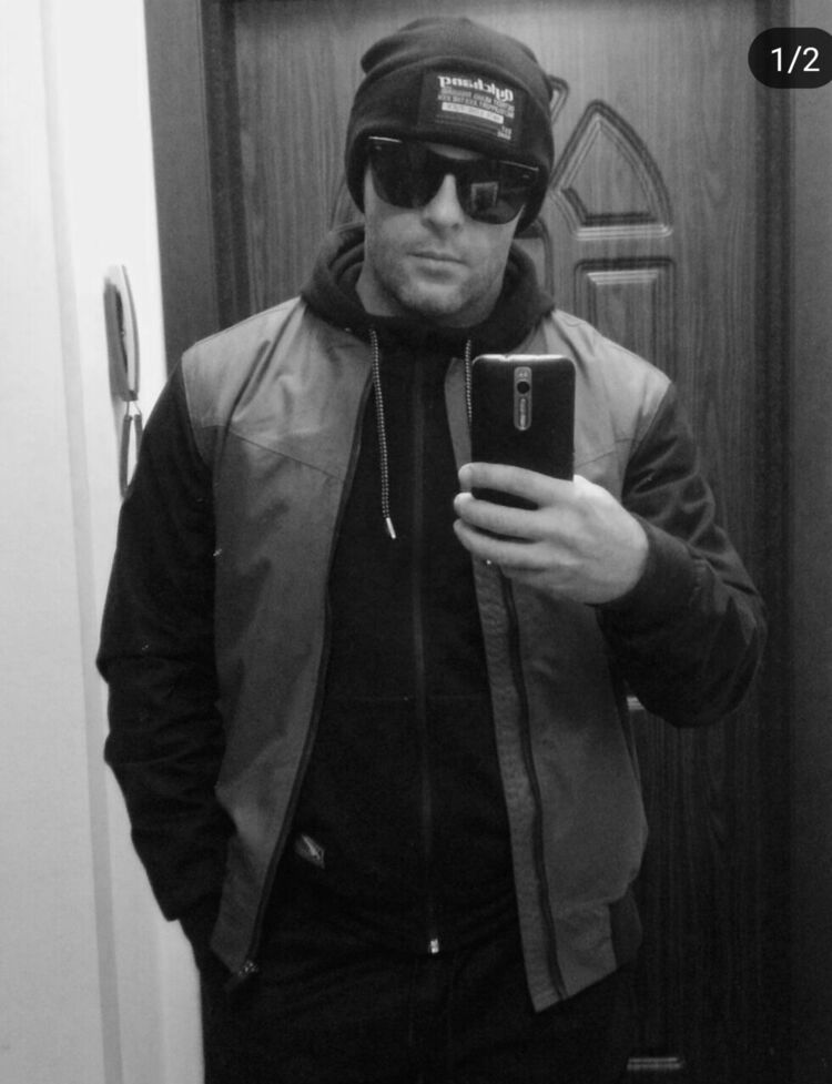  35557366  , 40 ,    